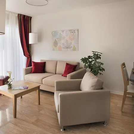Aparthotel Domitys Les Greements D'or - Seniors Douarnenez
